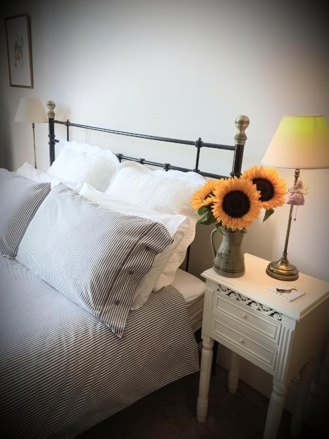 Hebble End View Bed & Breakfast *